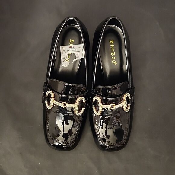 BRAND NEW BAMBOO DOLL RHINESTONE CHAIN LINING WOMEN'S LOAFERS - Picture 3 of 14